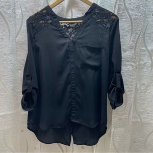 Unbranded‎ Lace Panel Blouse Womens Medium Black Good Roll Tab V-Neck Pocket